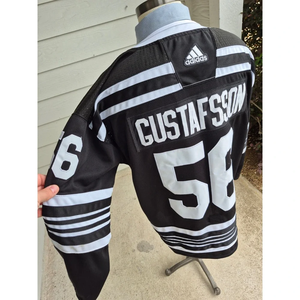 Chicago Blackhawks NHL Jersey Black White 2019 Gustafsson Winter Classic Mens 56